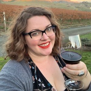 Meet your Posher, Katherine